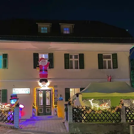 Pension - Alt - Strassgang-3