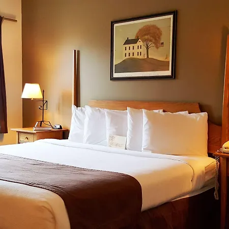 Lodging On The Square-3
