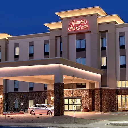 Hampton Inn & Suites Albuquerque Airport-2