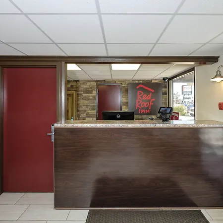 Red Roof Inn Vermillion - U Of South Dakota-3