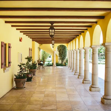 Calipaso Winery & Villa-2