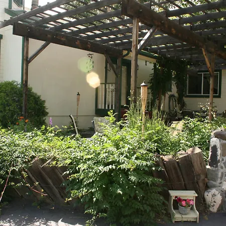 Dreamcatcher Bed And Breakfast-3