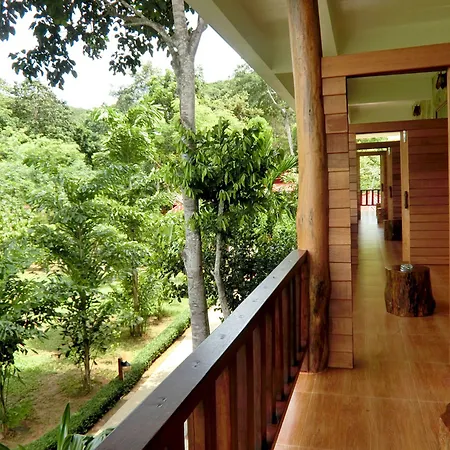 Chom Samed Resort-2