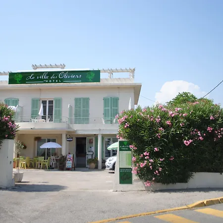 La Villa des Oliviers HOTEL DE CHARME-3