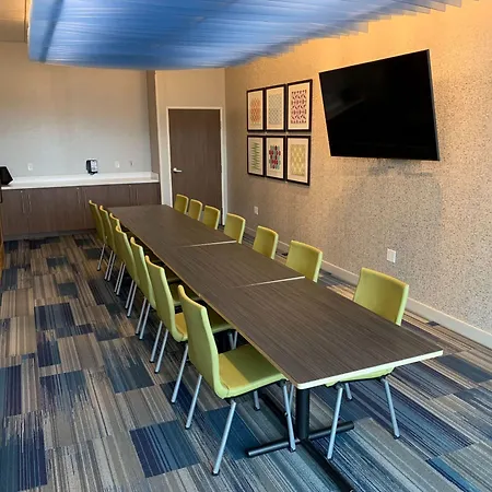 Holiday Inn Express & Suites Duluth North - Miller Hill By Ihg-2