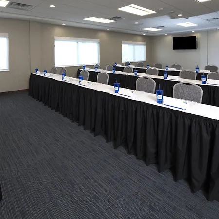 Holiday Inn Express & Suites Alpena - Downtown By Ihg-3