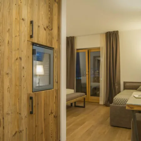 Hotel Garnì Caminetto-2