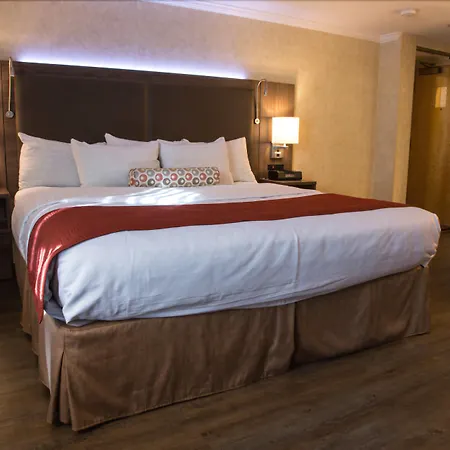 Grand Park Hotel & Suites Downtown Vancouver, An Ascend Collection Hotel-3