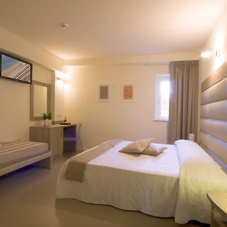 Palazzo Ruschioni Boutique Hotel-2