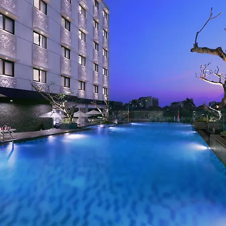 Hotel Neo Malioboro By Aston-2
