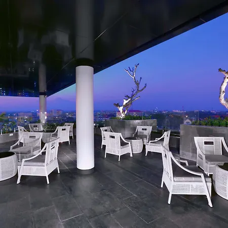 Hotel Neo Malioboro By Aston-3