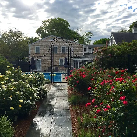 The Platinum Pebble Boutique Inn - Adults Only Property-3