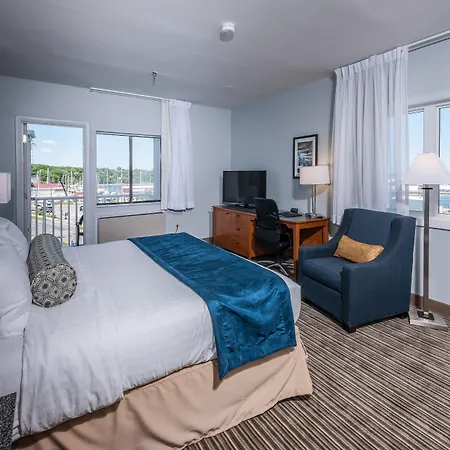 Rockland Harbor Hotel-2