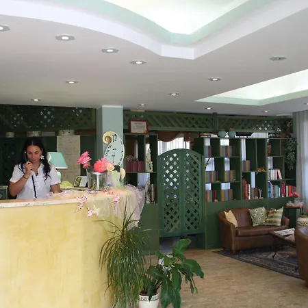 Hotel Diamante-2