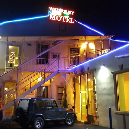 Waterbury Big Apple Motel-3