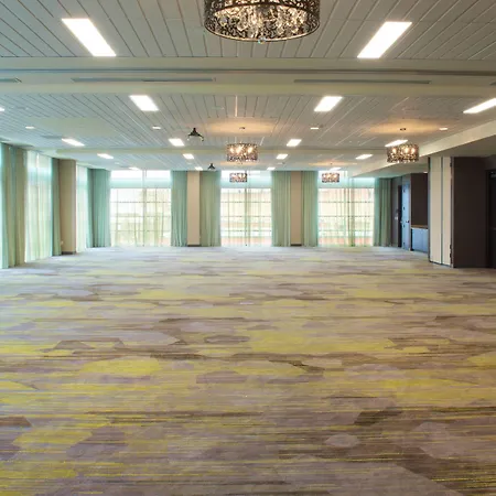 Courtyard By Marriott Seattle Everett Downtown-2