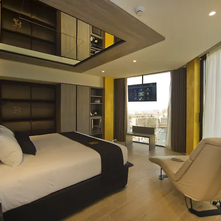 Hugo's Boutique Hotel - Adults Only-2