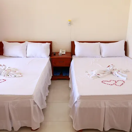 Lien Thong Hotel-2