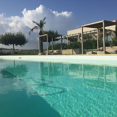Scilla Maris Charming Suites-3