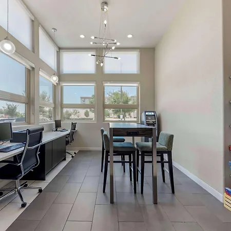 Best Western Plus Pflugerville Inn & Suites-3