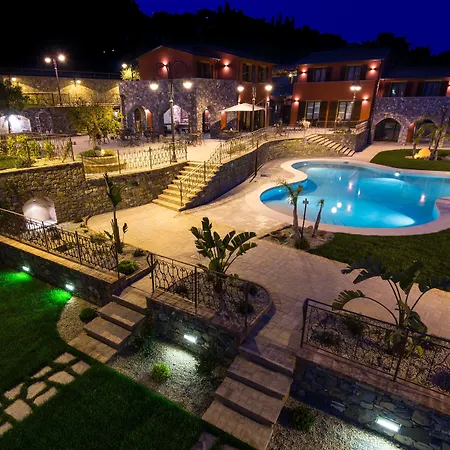 Leonardo Resort-2
