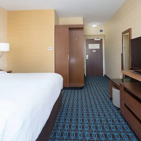 Fairfield Inn & Suites By Marriott Burlington-3