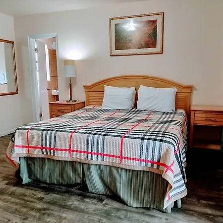 Travelers Inn - Clearwater-3