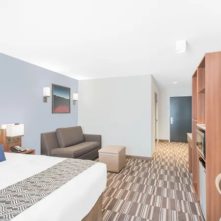 Microtel Inn & Suites By Wyndham Binghamton-2