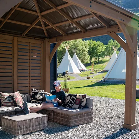 Dreamcatcher Tipi Hotel-3