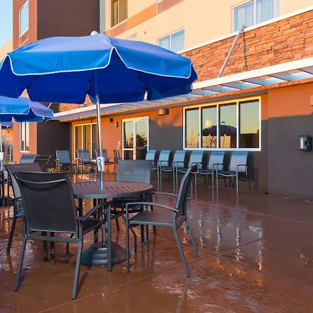 Fairfield Inn & Suites By Marriott Sacramento Folsom-3