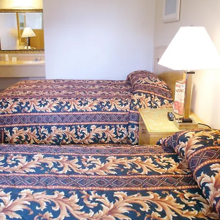 Downbeach Inn-3