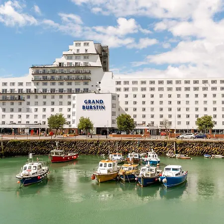 The Grand Burstin Hotel-2