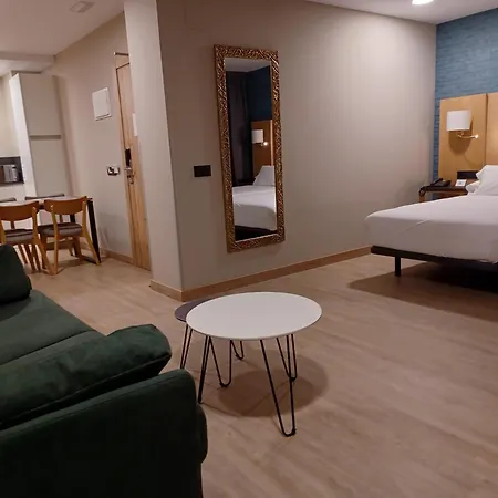 Hotel Zentral Mayoral-3