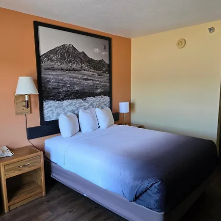 Super 8 By Wyndham Rapid City-3
