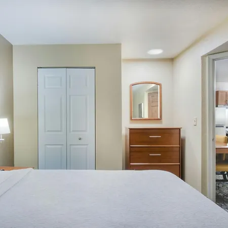 Towneplace Suites Raleigh Cary/Weston Parkway-3