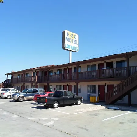 Ez 8 Motel Newark-2