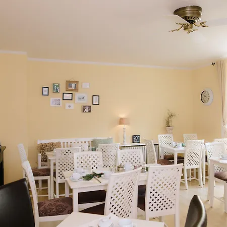 Auerstein Dépendance (ehemals Hotel Etab am Klinikum)-3