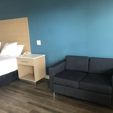 Cali Inn-3