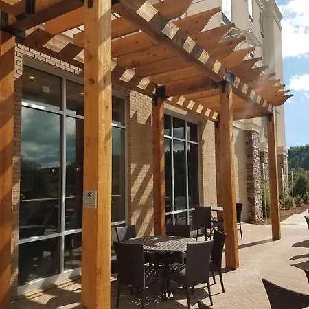 Hampton Inn & Suites Boone, Nc-3