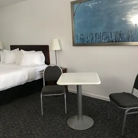 Grand Traverse Motel-3