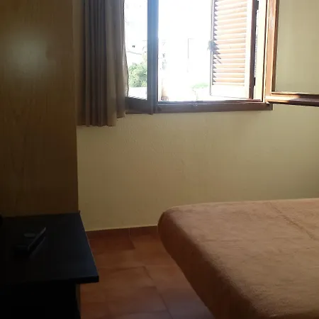 Hostal Bahia Alicante-3