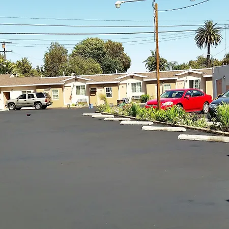 Mission Motel-2