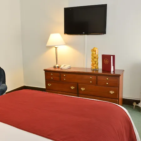 Penn Wells Hotel-3