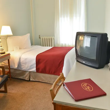 Penn Wells Hotel-2