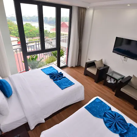 Bella Premier Hotel & Rooftop Skybar-2
