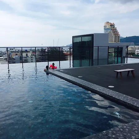 Phoenix Grand Patong-2