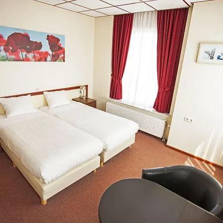 Strandhotel Scheveningen-2