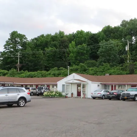 Cortland Motel-3