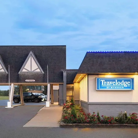 Travelodge By Wyndham Gaylord-2