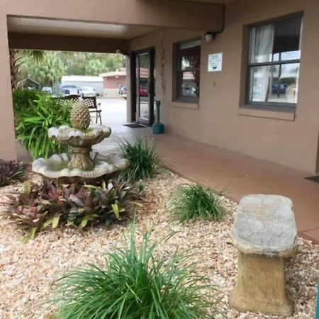 Dinner Bell Motel-2